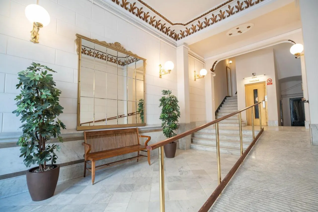 Feelathome Casa Bertrand Barcelona 0*,