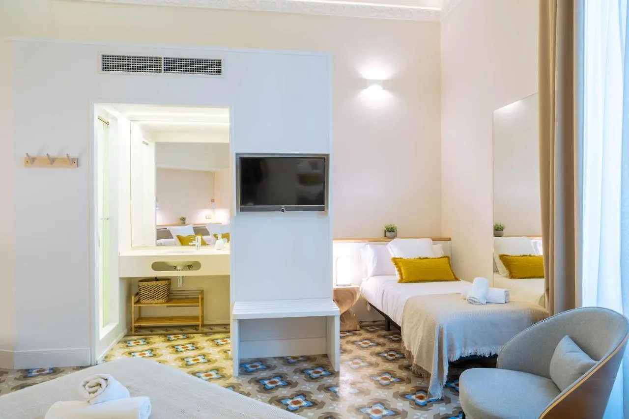 Hotel Feelathome Casa Bertrand Barcellona