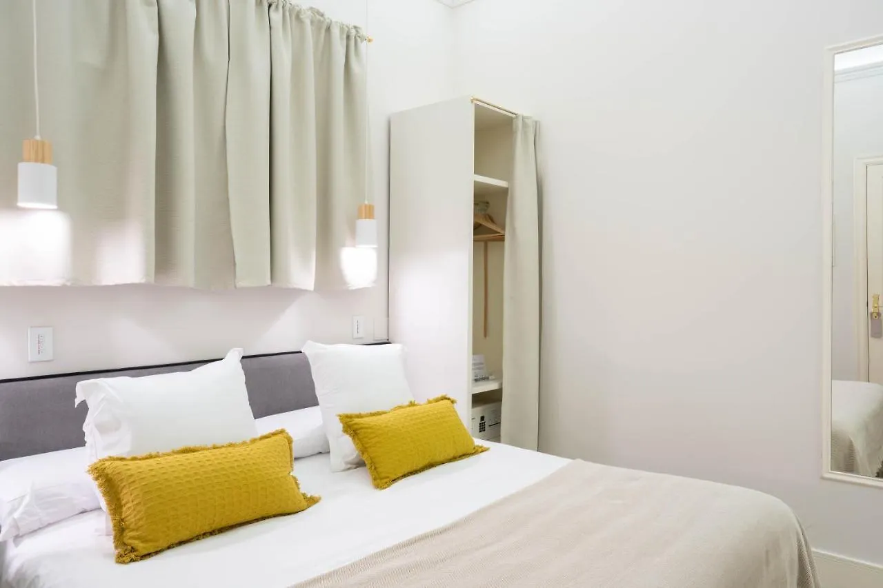 Hotel Feelathome Casa Bertrand Barcellona